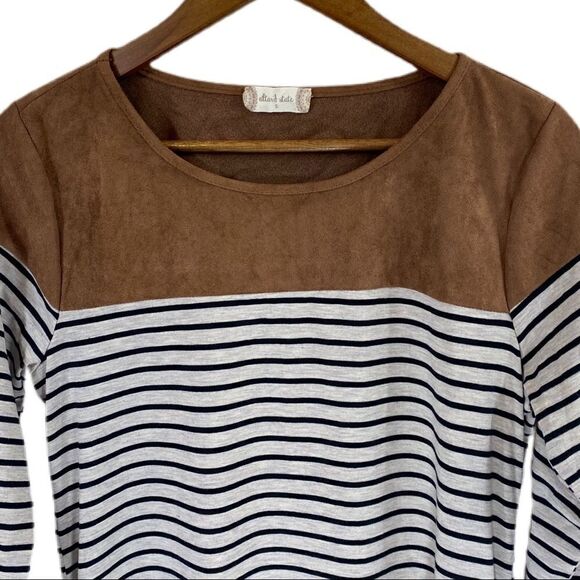 Altar’d State NWOT  Striped Dress w/ Faux Suede Collar & Elbow Patches. Sz S - Picture 2 of 7